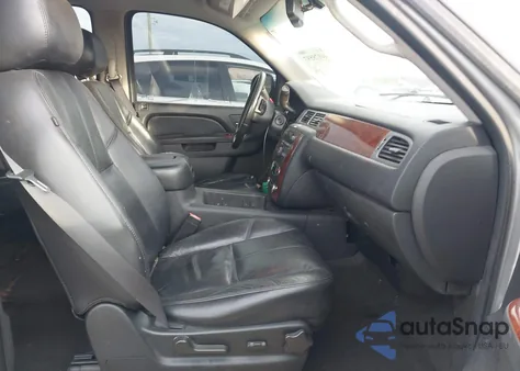 2011 Chevrolet Tahoe Lt z USA, uszkodzony, nr VIN 1GNSCBE07BR108609